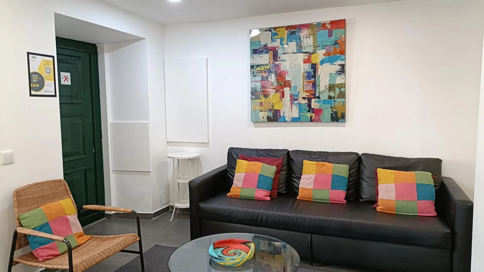 Dobairro Suites At Merces Lisbon 0*,  Portugal